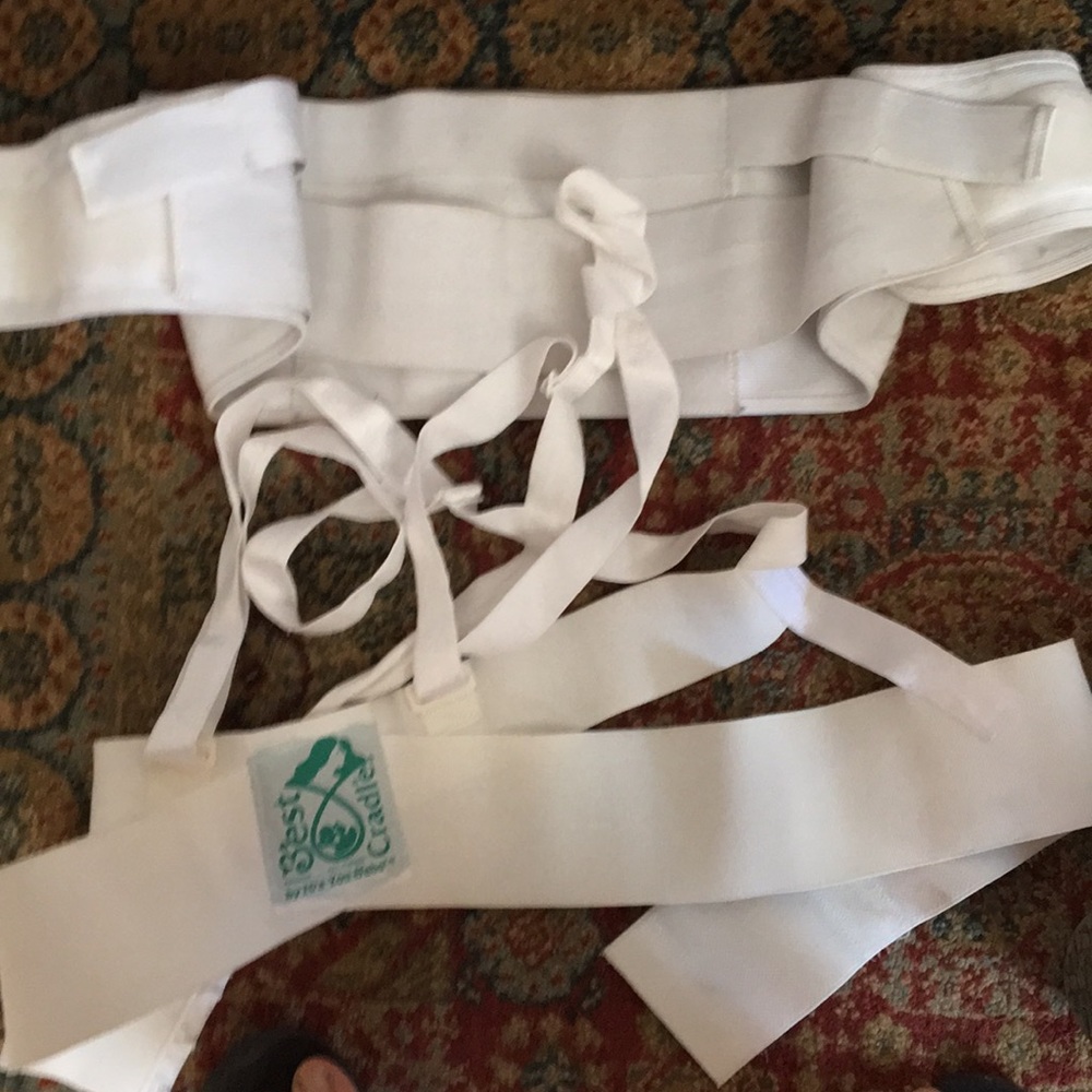 Maternity belt and cradle